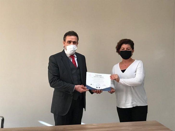 Burhaniye’de kalite ödül töreni G4