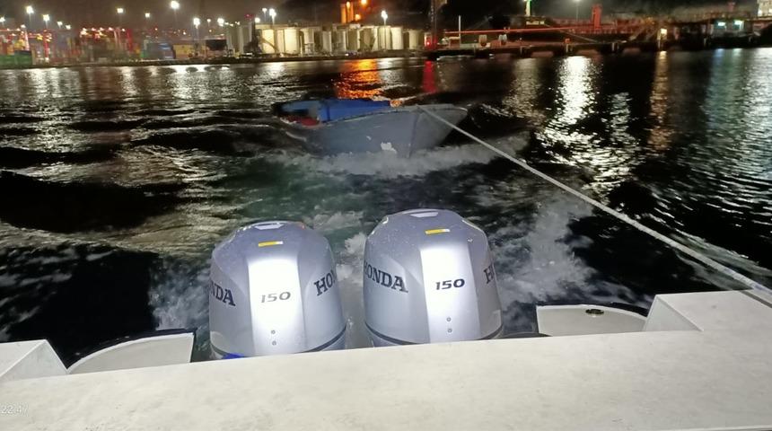 Kocaeli'de suçüstü yakalanan kaçak midye avcısı 'Hırsızlık mı yapıyorum?' diyerek kendisini savundu