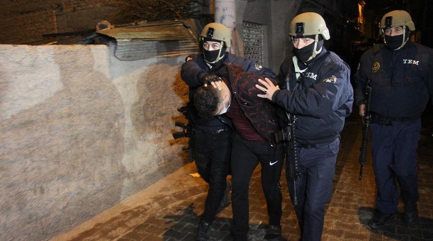Adana&rsquo;da DEAŞ operasyonunda 1 tutuklama