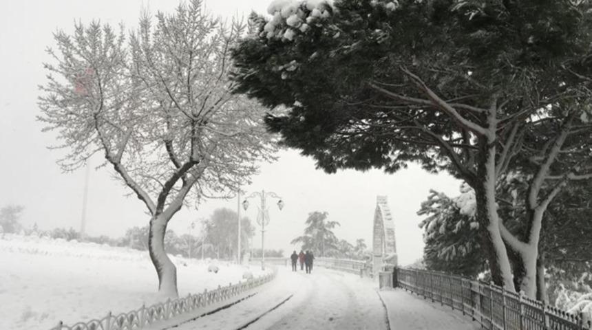 Meteoroloji uyardı! İstanbullular &ouml;ğleden sonraya dikkat (17 Ocak İstanbul'da hava durumu)