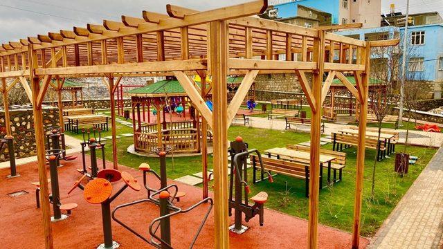 Eğil’de aile parkı hizmete açıldı