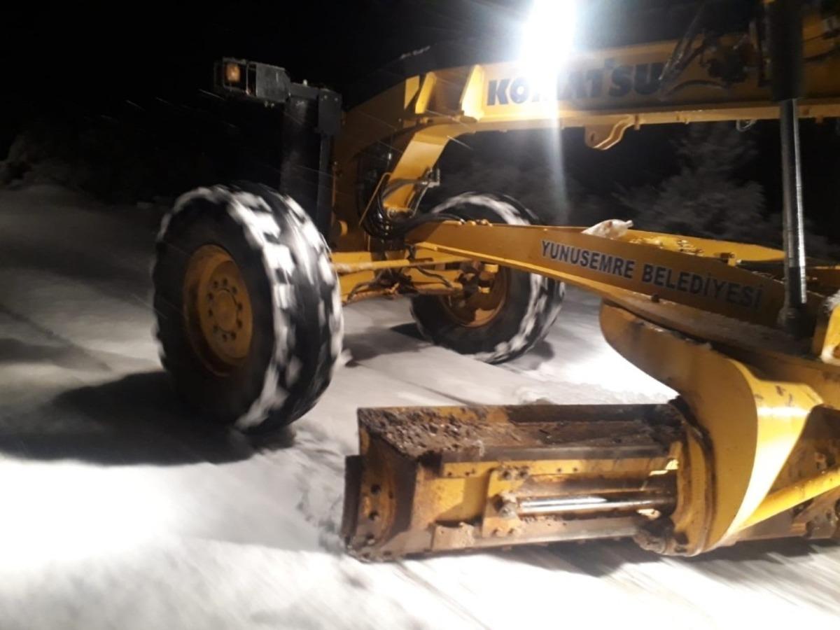 Yunusemre&rsquo;de kar mesaisi