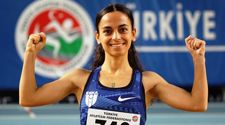  Milli atlet Ayşe Tekdal’dan tarihi rekor 