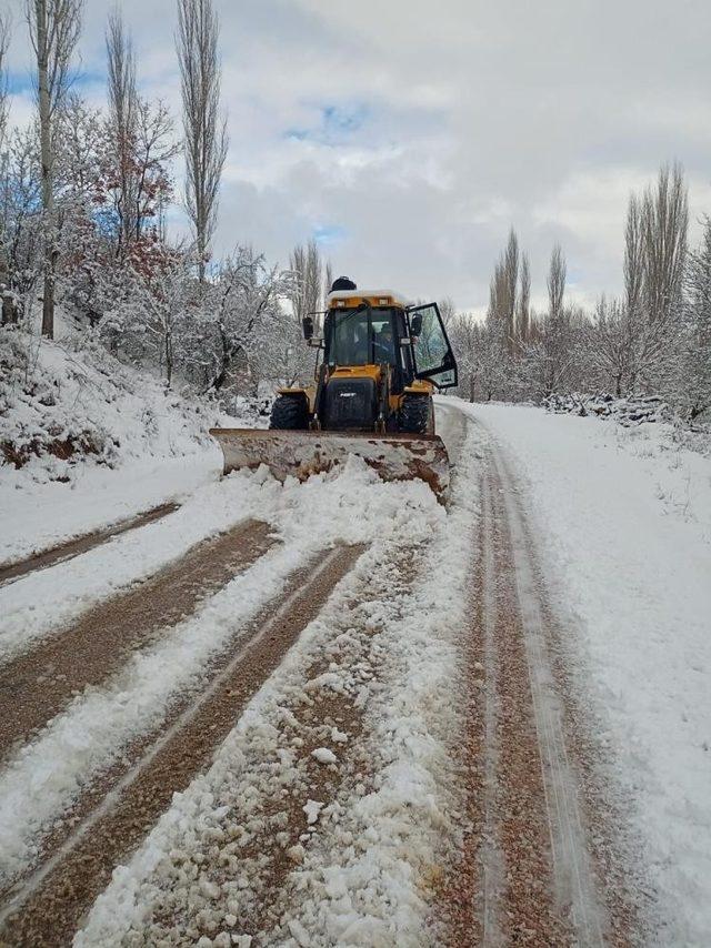 Düzce’de 130 köy yolu ulaşıma kapandı