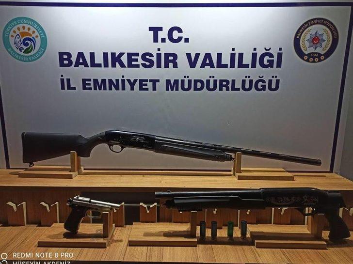 Balıkesir’de polisten silah operasyonu G1