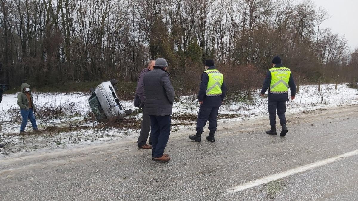 Yasağı delip kazaya karışan 2 kişi cezadan ka&ccedil;amadı