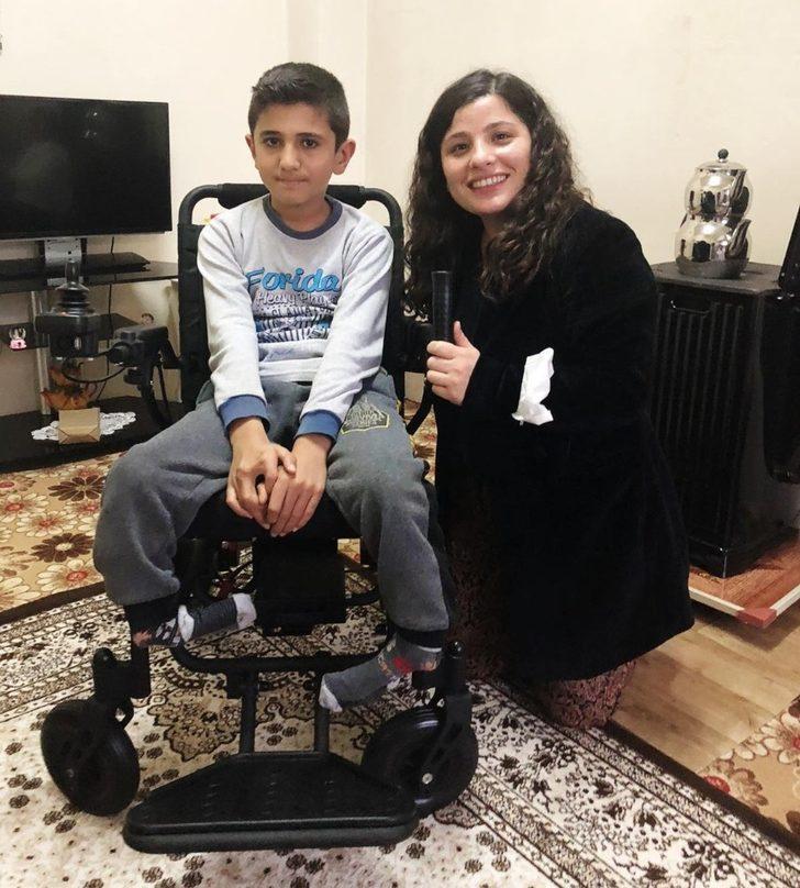 Hayırsever kardeşlerden akülü sandalye G3