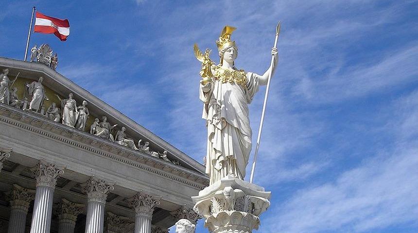 Avusturya&rsquo;dan koronavir&uuml;s karantinasını uzatma kararı