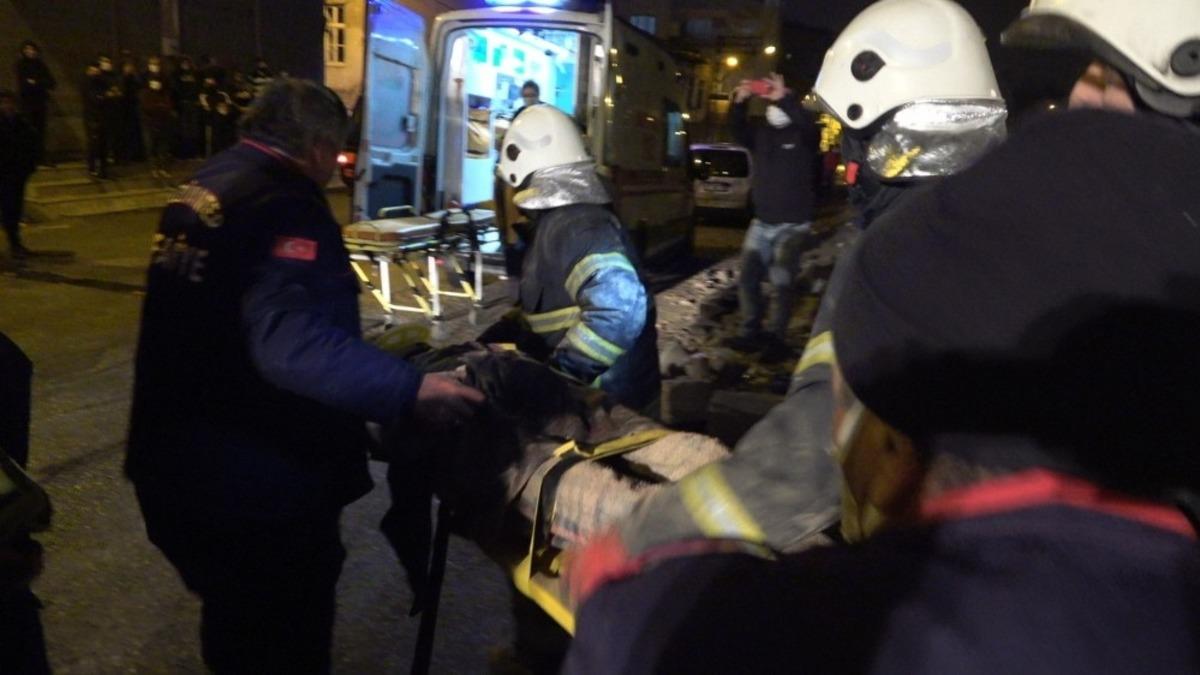 Gaziantep&rsquo;te metruk bina &ccedil;&ouml;kt&uuml;: 4 yaralı