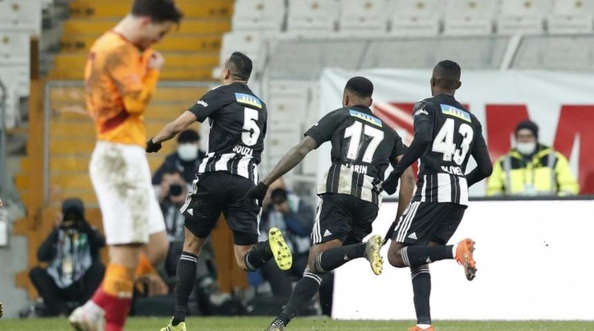 Beşiktaş 2 - Galatasaray 0: Yılın ilk derbisinde &uuml;&ccedil; puan siyah beyazlıların