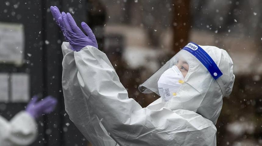 Covid: Pandemiyle mücadelede neden bazı ülkeler başarılı, bazıları ise başarısız oldu?