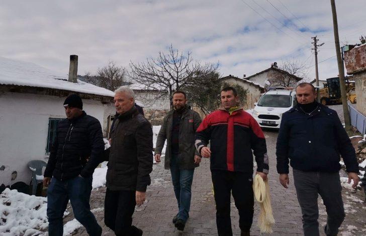 Saruhanlı Belediyesi kapanan yolları ulaşıma açtı G2