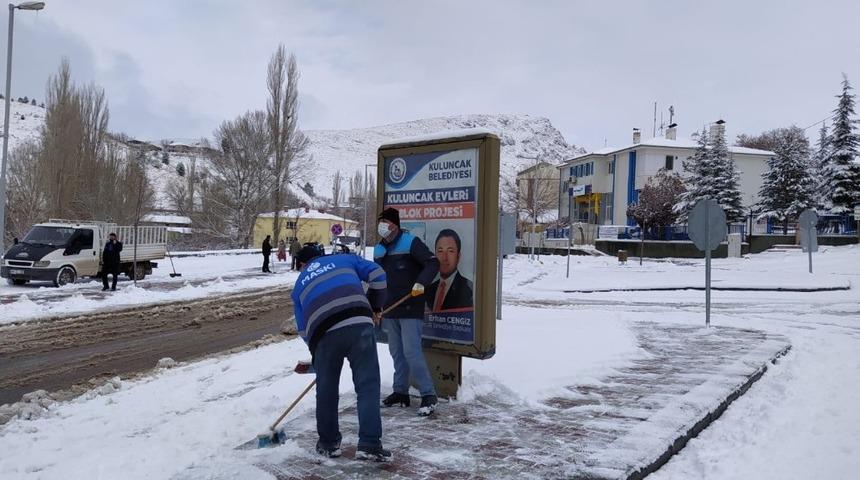Kuluncak’ta da kar etkili oldu