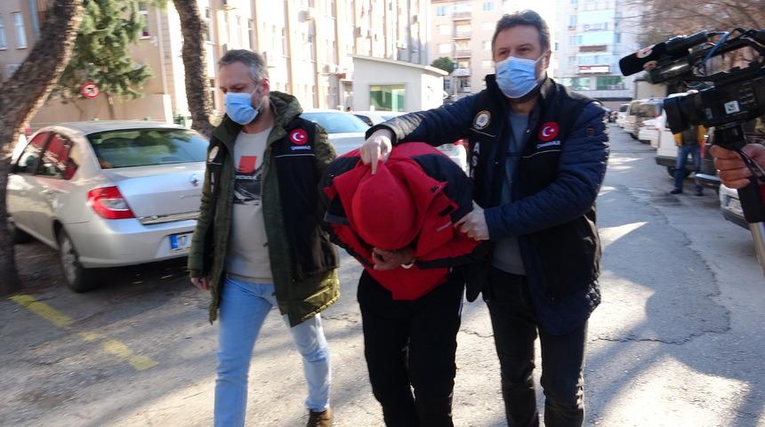 Çanakkale'de bir çocuk ve 4 kadını elle taciz eden apartman görevlisi yakalandı