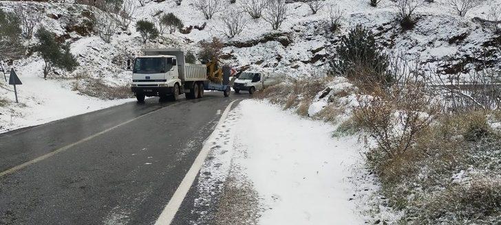 Nazilli-Beydağ yolu ulaşıma kapatıldı G4