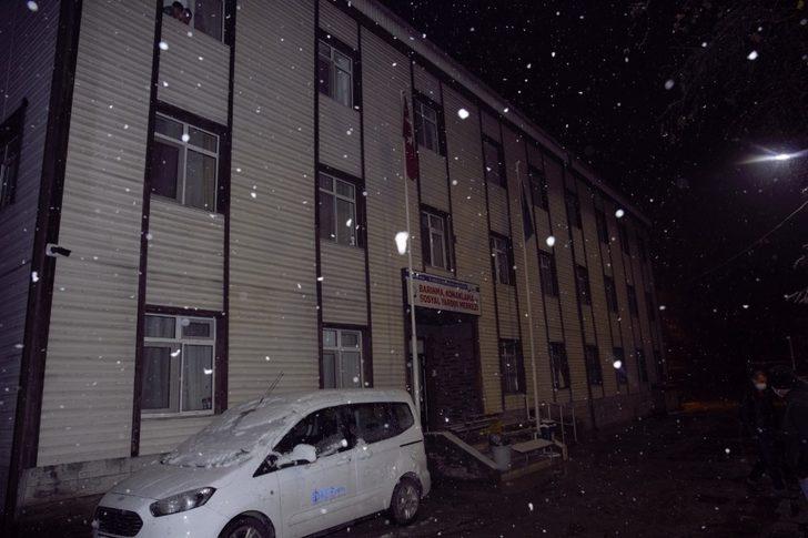 Sokakta kalanlara barınma merkezinde misafir ediliyor G2