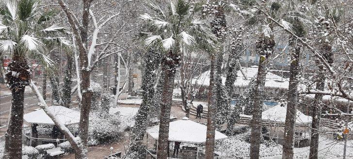 Denizli’yi kaplayan beyaz örtü herkesi mutlu etti G5