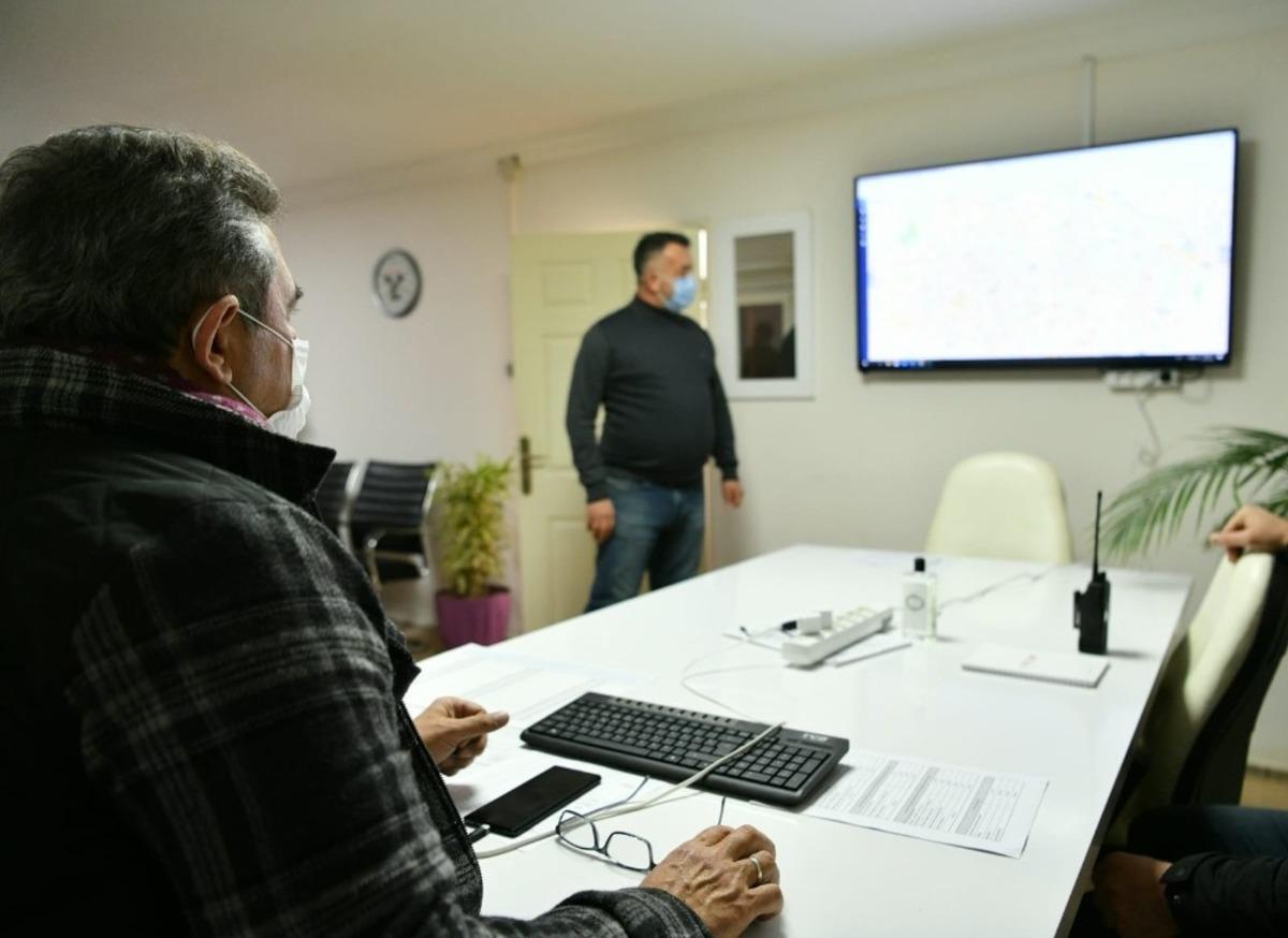 Mamak Belediyesi karla m&uuml;cadelede hız kesmiyor