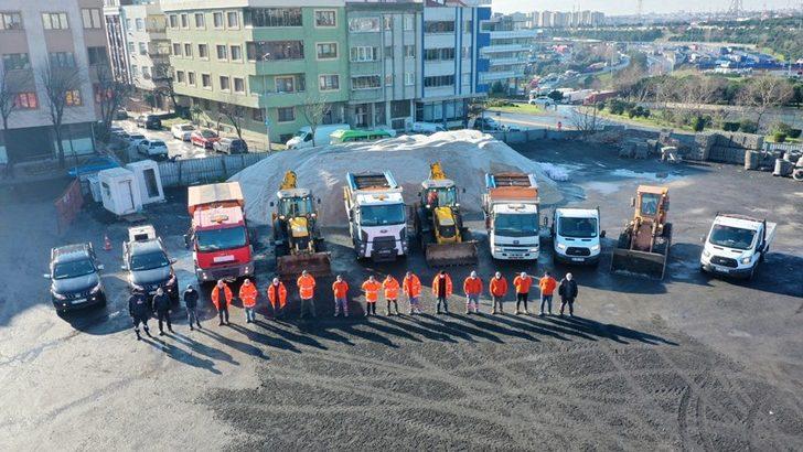 Bayrampaşa Belediyesi karla mücadele ekibi aralıksız çalışıyor G5