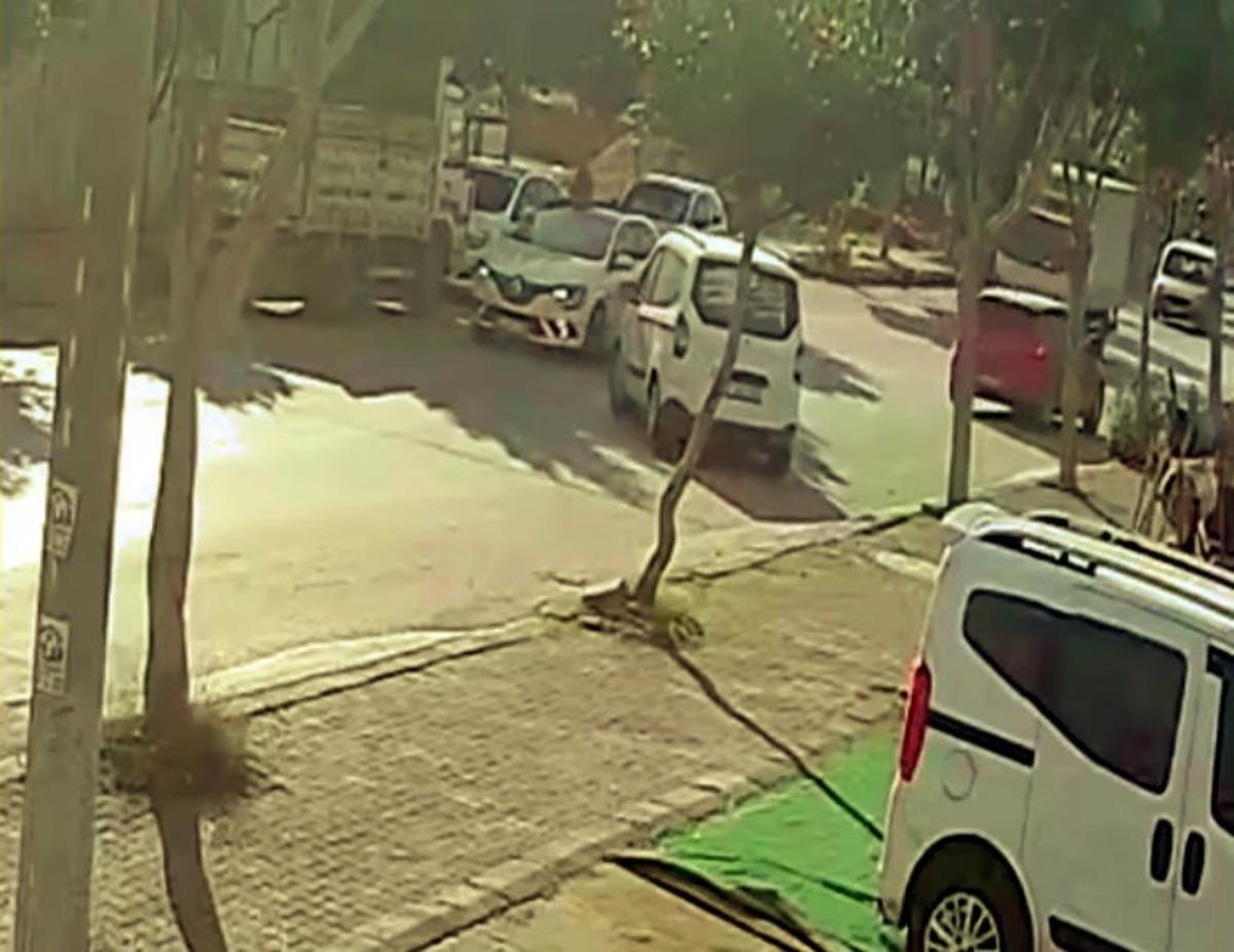 El freni &ccedil;ekilmeyen ara&ccedil; trafiği birbirine kattı