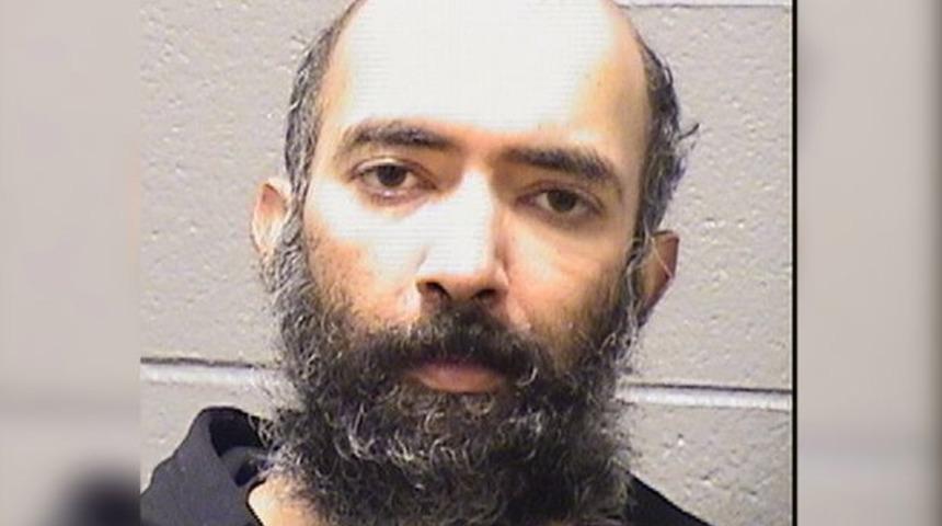 Koronadan korkup üç ay gizlice havalimanında yaşadı!