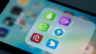 Apple ve Google'ın banladığı Parler uygulamasından yeni mesaj!