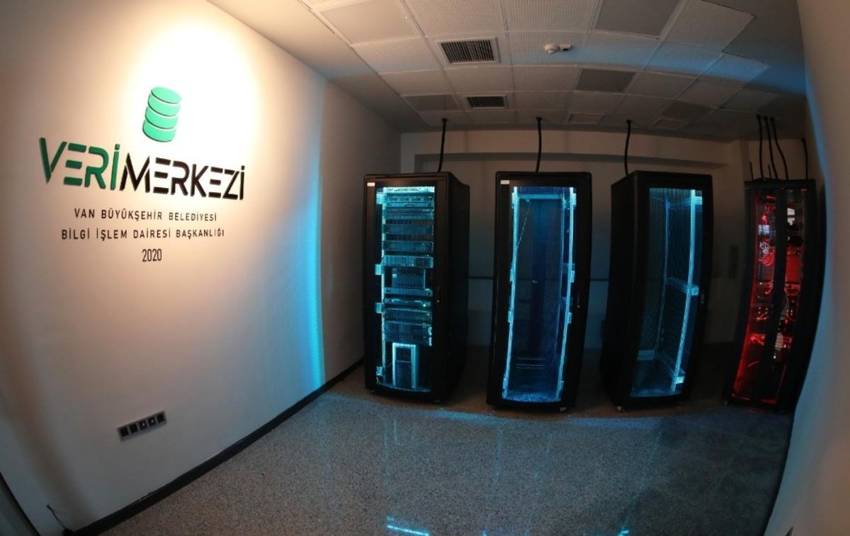 Van B&uuml;y&uuml;kşehir Belediyesi ilk veri merkezini kurdu