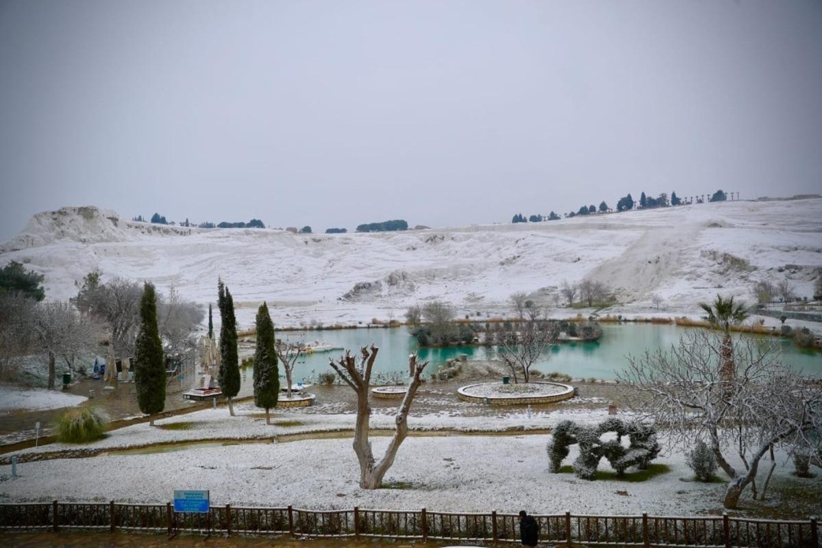Pamukkale Belediyesi kar mesaisinde