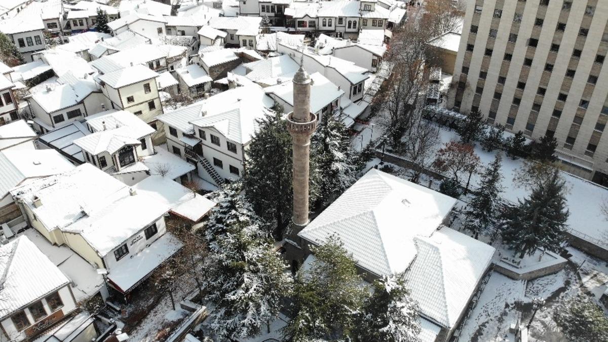 Hamam&ouml;n&uuml;&rsquo;nde kış g&uuml;nlerinde pandemi sessizliği