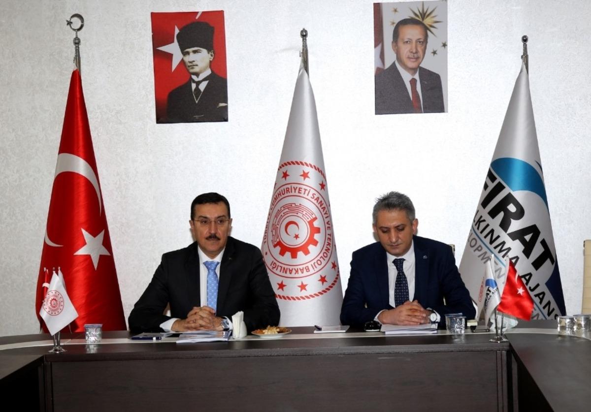 T&uuml;fenkci&rsquo;den FKA&rsquo;ya ziyaret