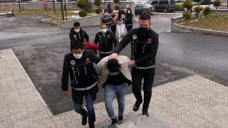 'Ana' lakaplı uyuşturucu şebekesi lideri, haber sitesinde ‘uyuşturucuyla mücadele’ yazısı yazdırmış