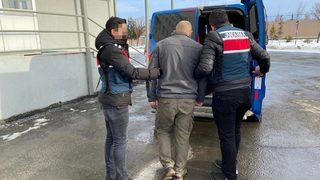 Kars'ta 4 yıldır aranan cinayet zanlısı Ağrı'da ahırda yakalandı