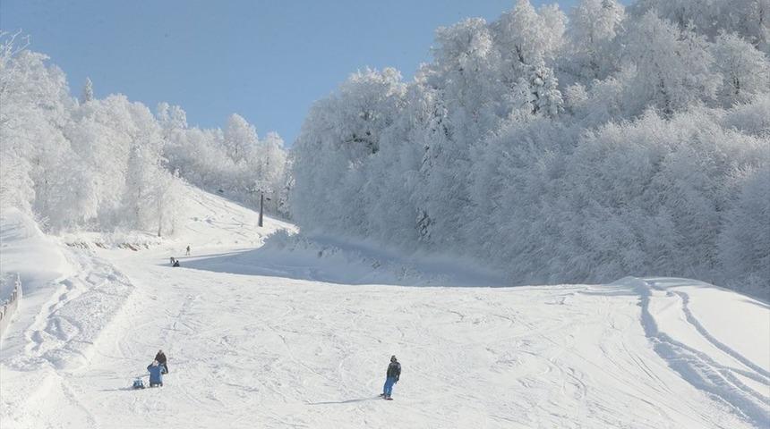 Kartepe'de kayak sezonu açıldı