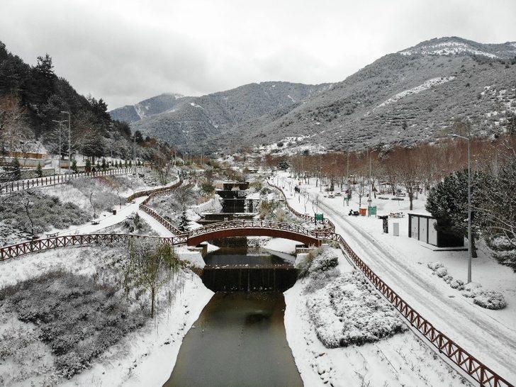 Denizli’yi kaplayan beyaz örtü kendine hayran bıraktırdı G4