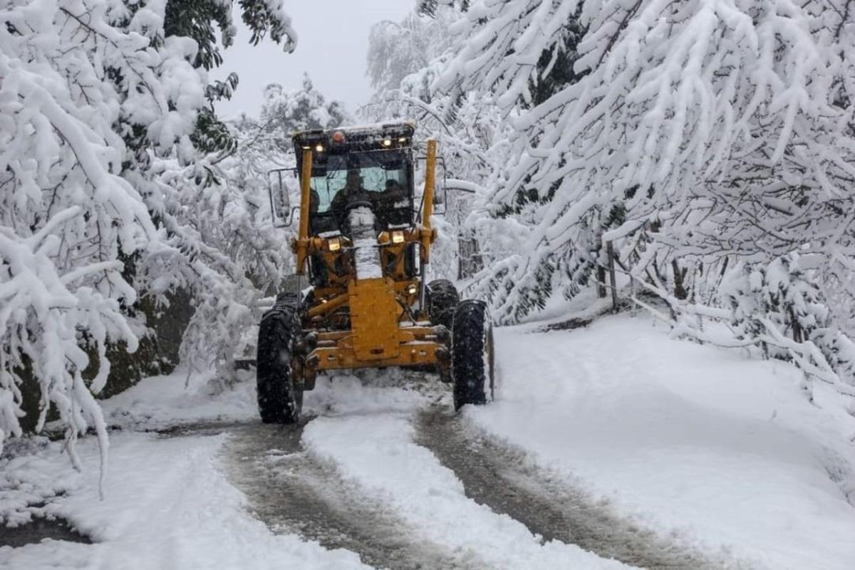 Giresun&rsquo;da 94 k&ouml;y yolu ulaşıma a&ccedil;ıldı