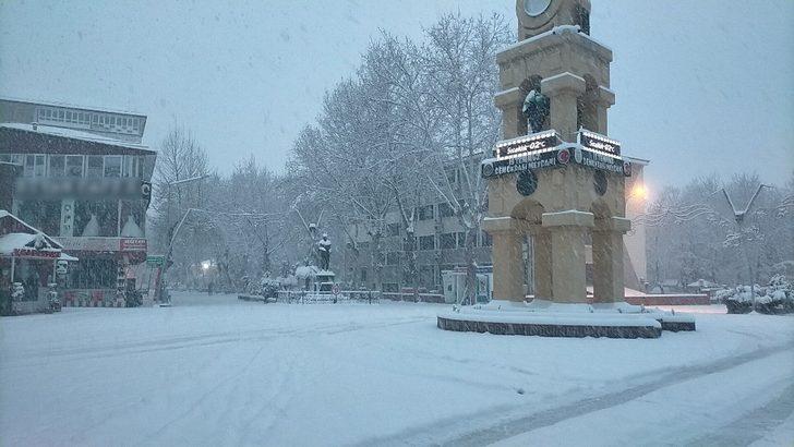Gölbaşı ilçesinde karpostallık manzara G2