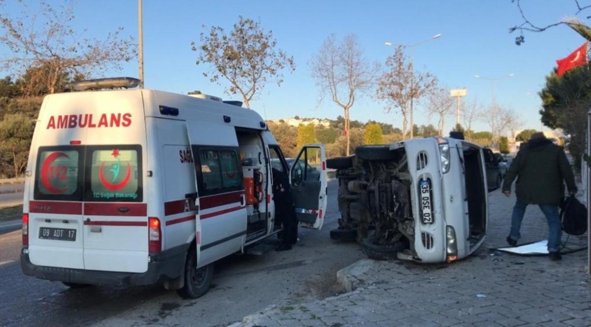Kuşadası&rsquo;nda trafik kazası: 2 yaralı