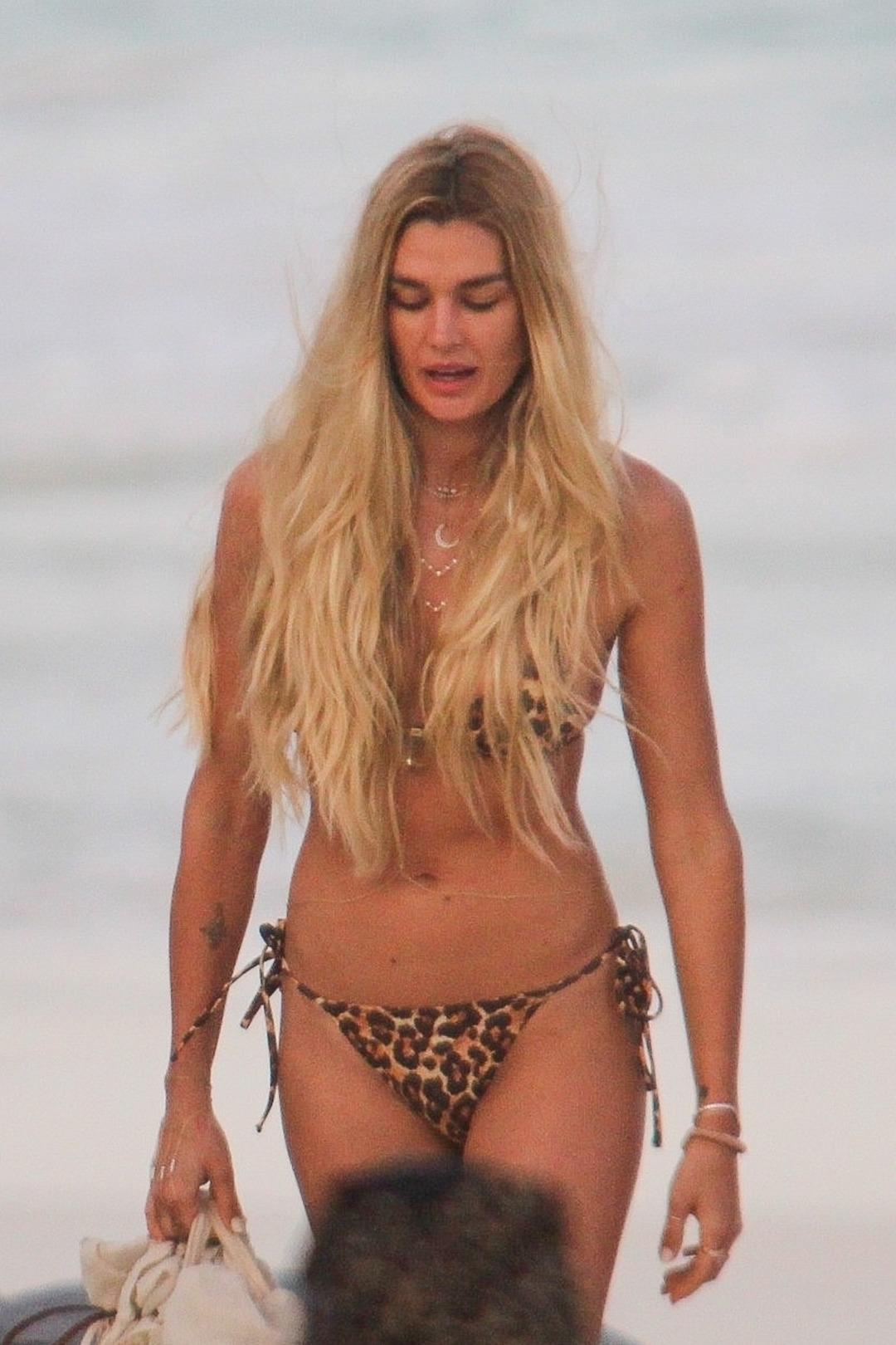 Amazon kadını Shayna Taylor! 