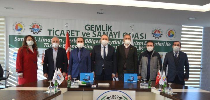 Ticaret Odasından öğrencilere tablet G1