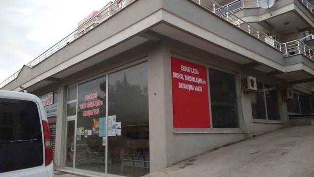 Erdek Sosyal Yardımlaşma Vakfından vatandaşa destek