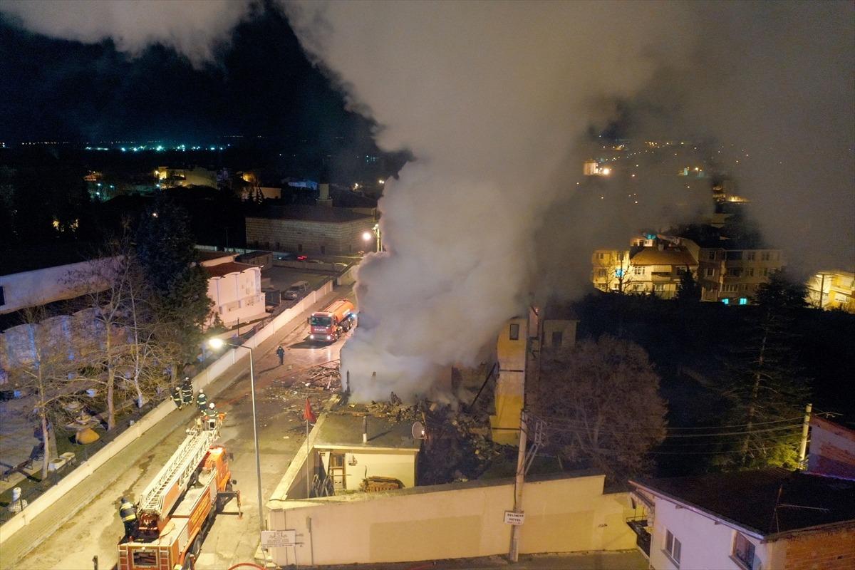 G&Uuml;NCELLEME 2- Edirne M&uuml;ft&uuml;l&uuml;ğ&uuml; binası yangında kullanılamaz hale geldi