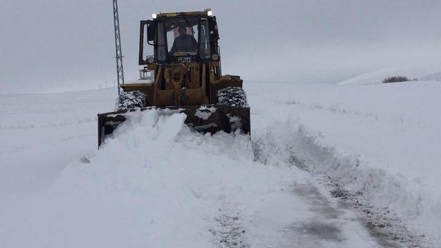 Kahramanmaraş’ta karla mücadele