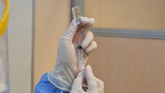 Aydın’da huzurevleri ve yaşlı bakımevlerinde aşı uygulaması başladı