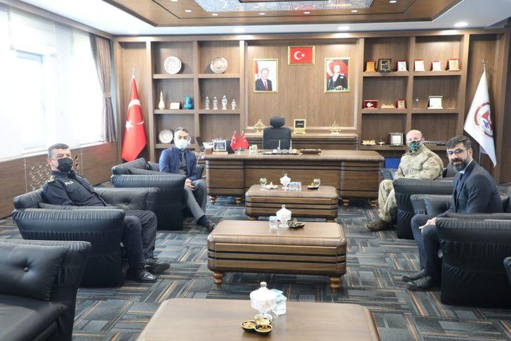 Vali Çağatay’dan Bitlis Belediyesinin yeni hizmet binasına ziyaret G5