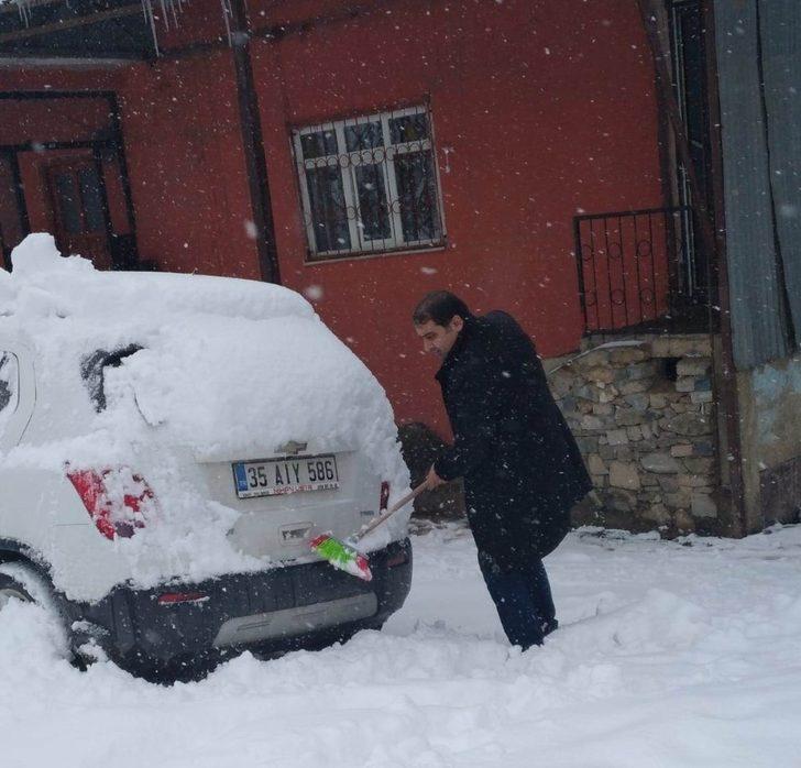 Bahçesaray’da 70 yerleşim yeri ulaşıma kapandı G1