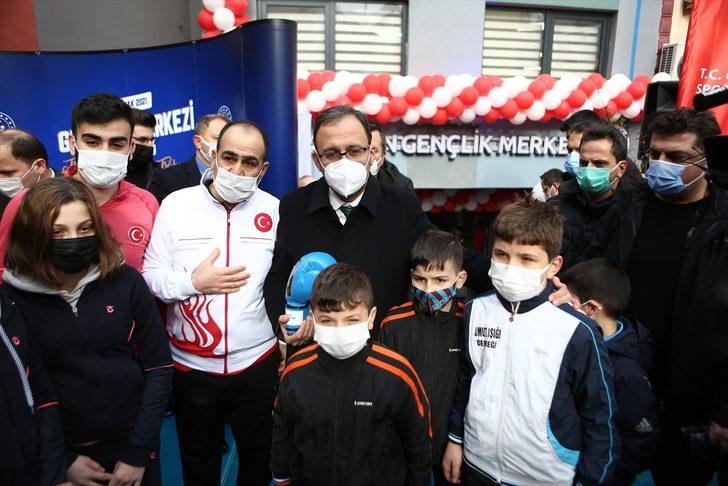 Bakan Kasapoğlu, Eren Bülbül Gençlik Merkezi'nin açılışını yaptı: G2