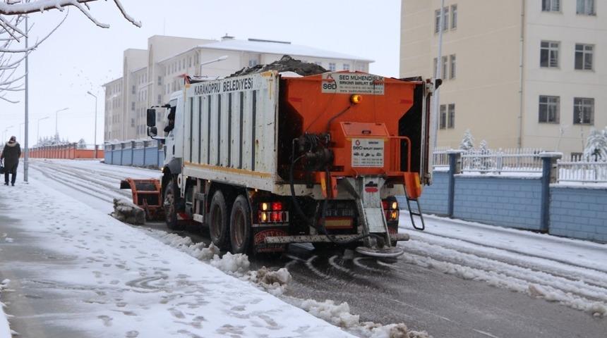 Karak&ouml;pr&uuml;&rsquo;de karla m&uuml;cadele