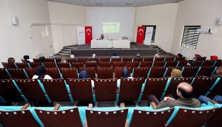 Van’da “beden dili ve eğitimi” semineri G4