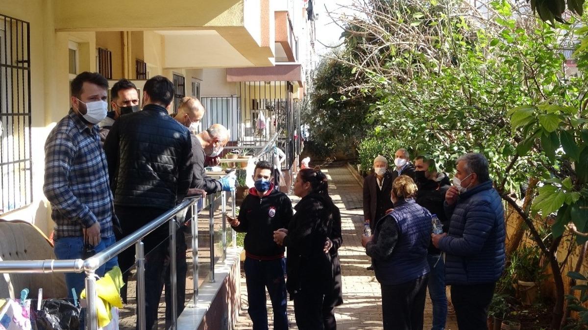 Antalya&rsquo;da yaşlı kadın kanlar i&ccedil;inde &ouml;l&uuml; bulundu
