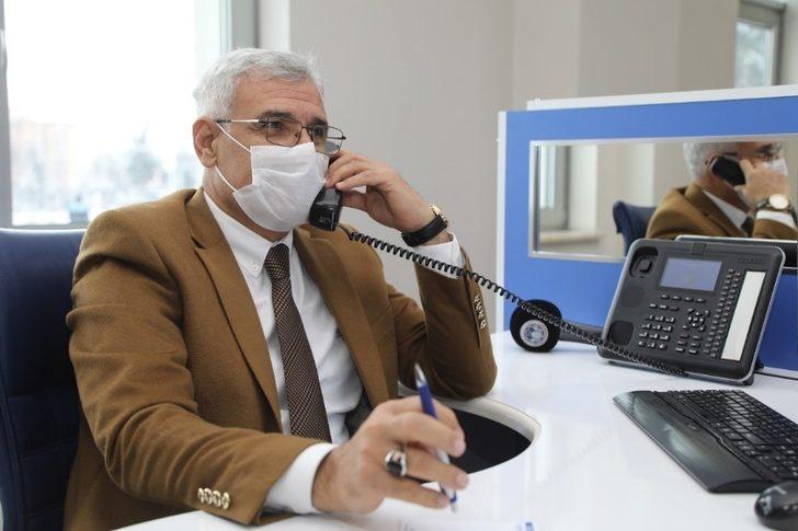 Başkan Güder, çağrı merkezine gelen talepleri dinledi G1